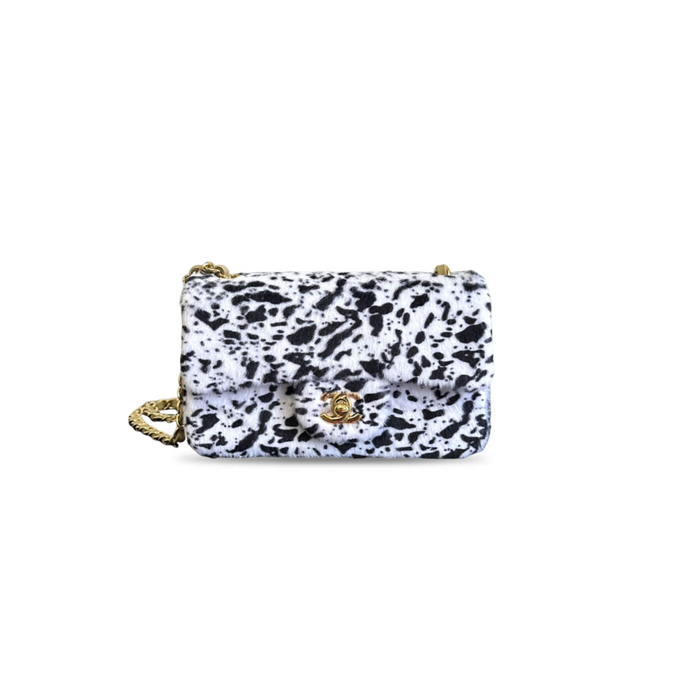 CHANEL MASTER WHITE AND BLACK SHEARLING MINI CLASSIC FLAP BAG (20*12*6cm)